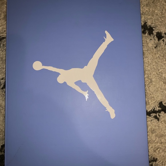 Brand New Jordan 6 UNC University Blue White Black sz 9.5 - Picture 7 of 10